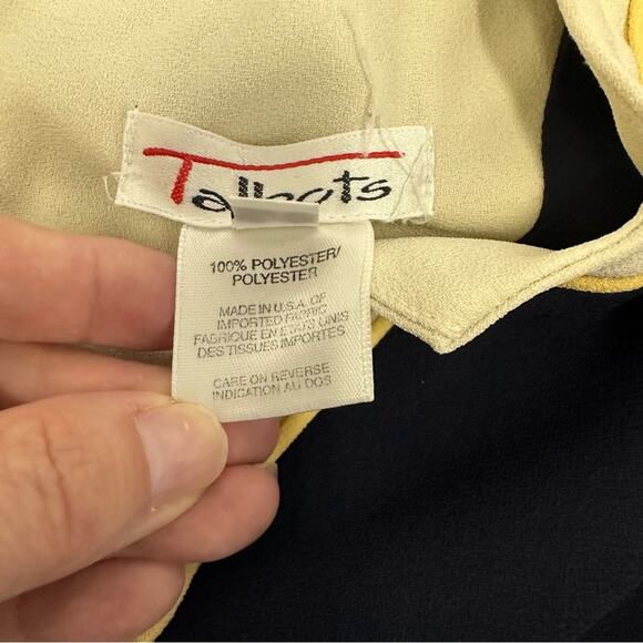 Vintage Talbots Navy Blue Dress with Contrast Trim and Pearl Buttons - Size 4 - Picture 8 of 11